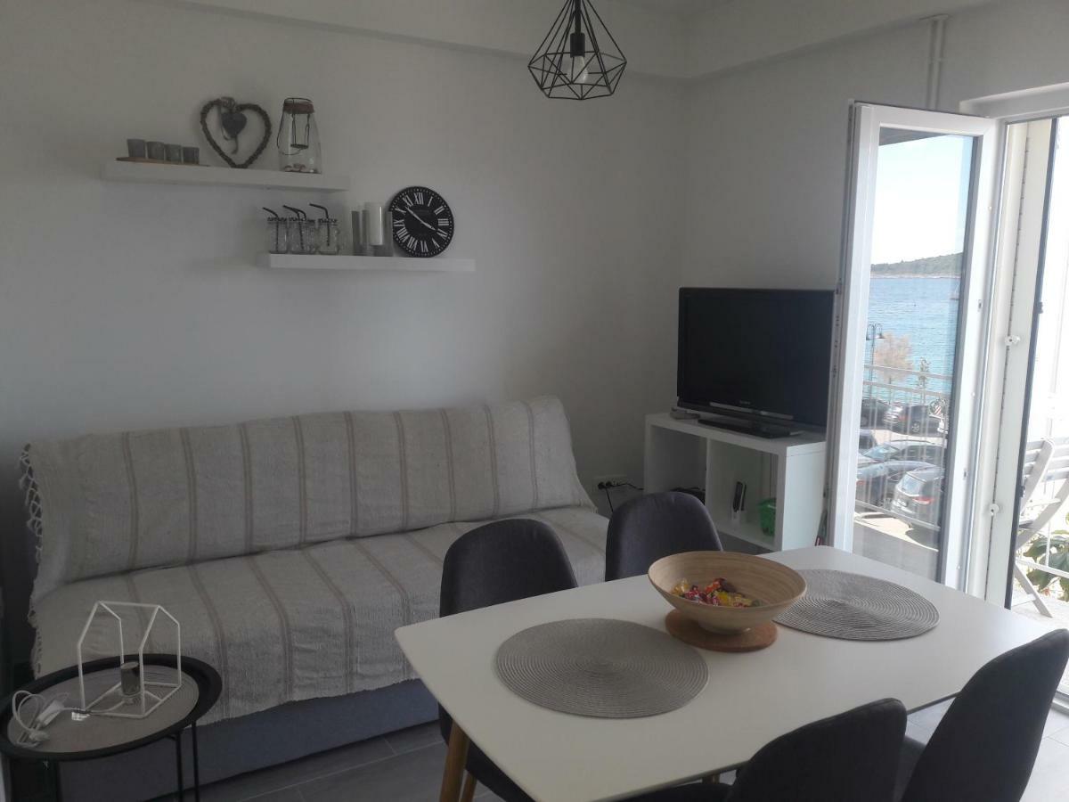 Apartment Tea 2 Primošten Esterno foto